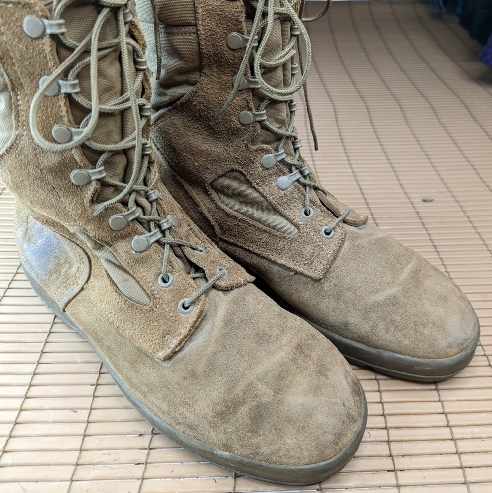 McRae Military Men's Combat Boots 11W Coyote Brown Hot Weather Boots Vibram lug